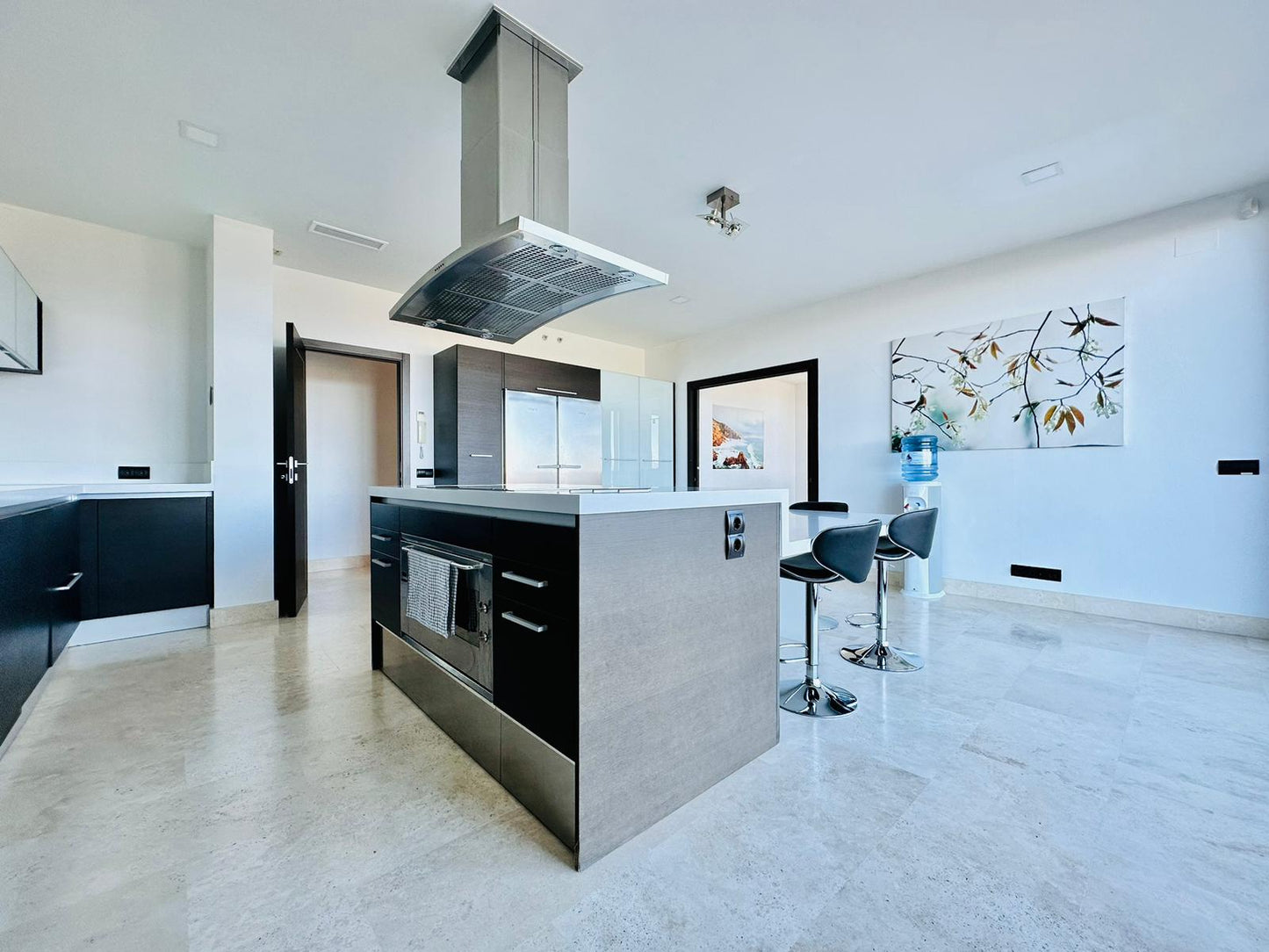 moderno-chalet-en-ciudalcampo-ref-cdc181799