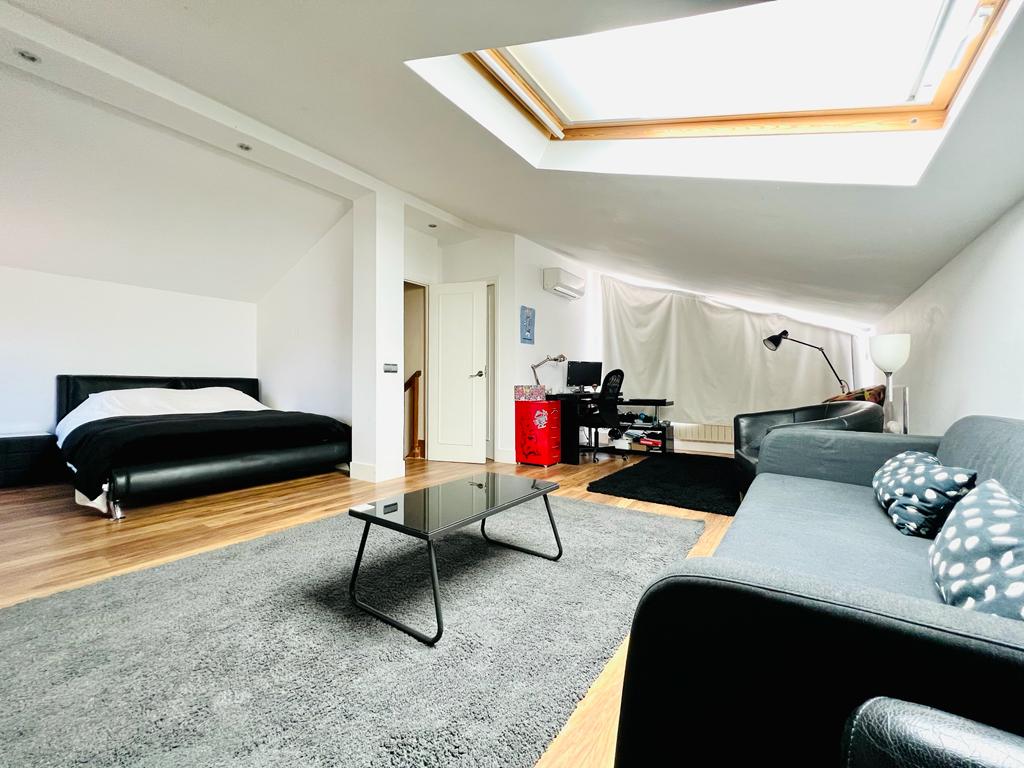 Casa o chalet independiente en Valdelagua (Ref. VAL1674)