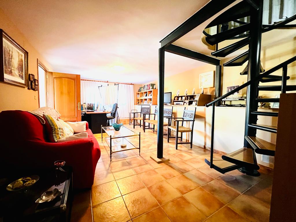 moderno-chalet-en-santo-domingo-ref-st181921