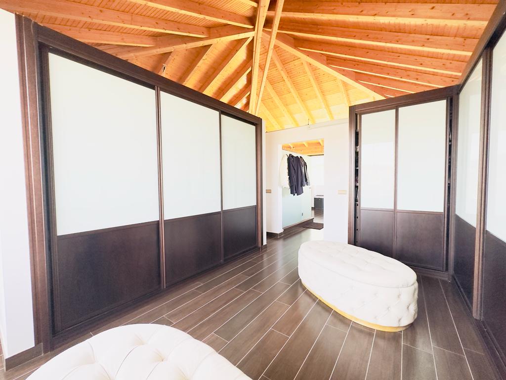 moderno-chalet-en-ciudalcampo-ref-cdc112248