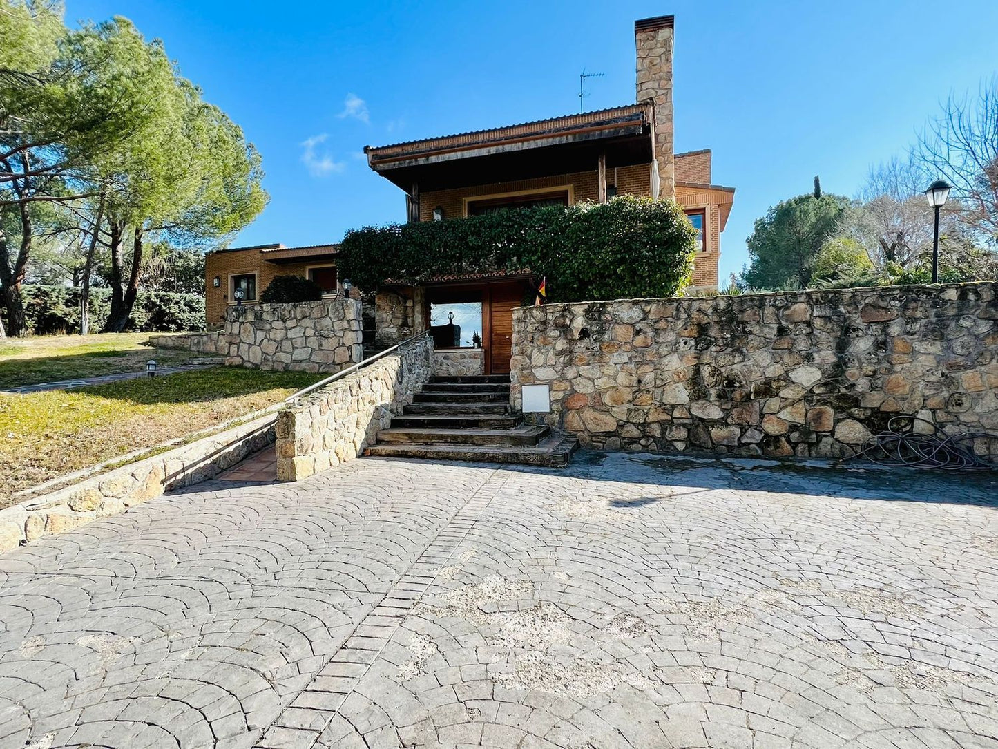 moderno-chalet-en-valdelagua-ref-val18244