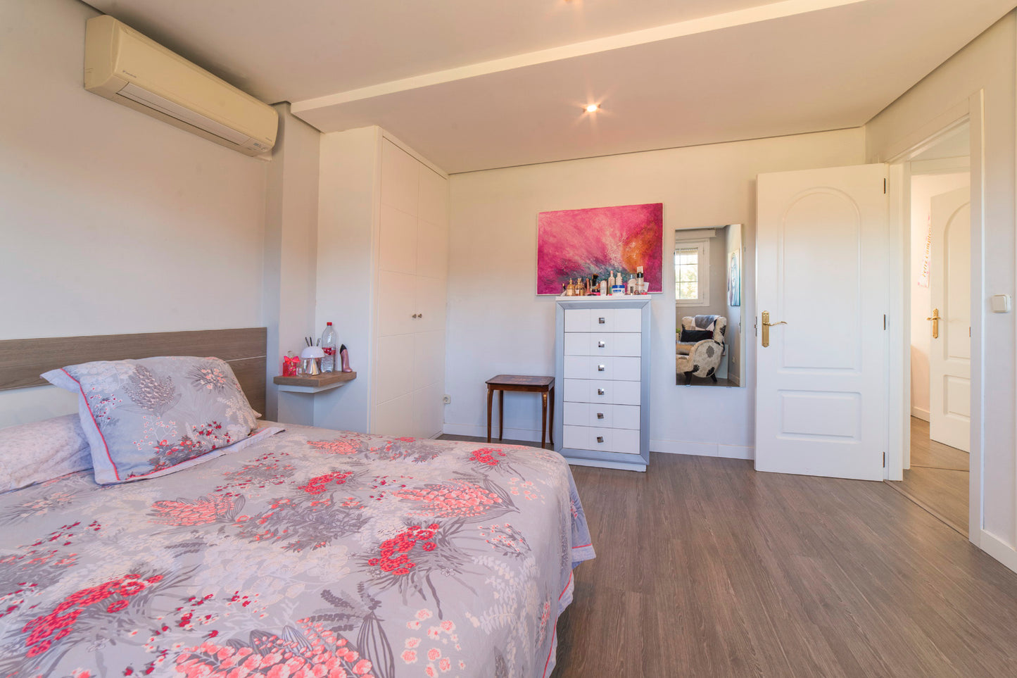 moderno-chalet-en-ciudalcampo-ref-cdc175934