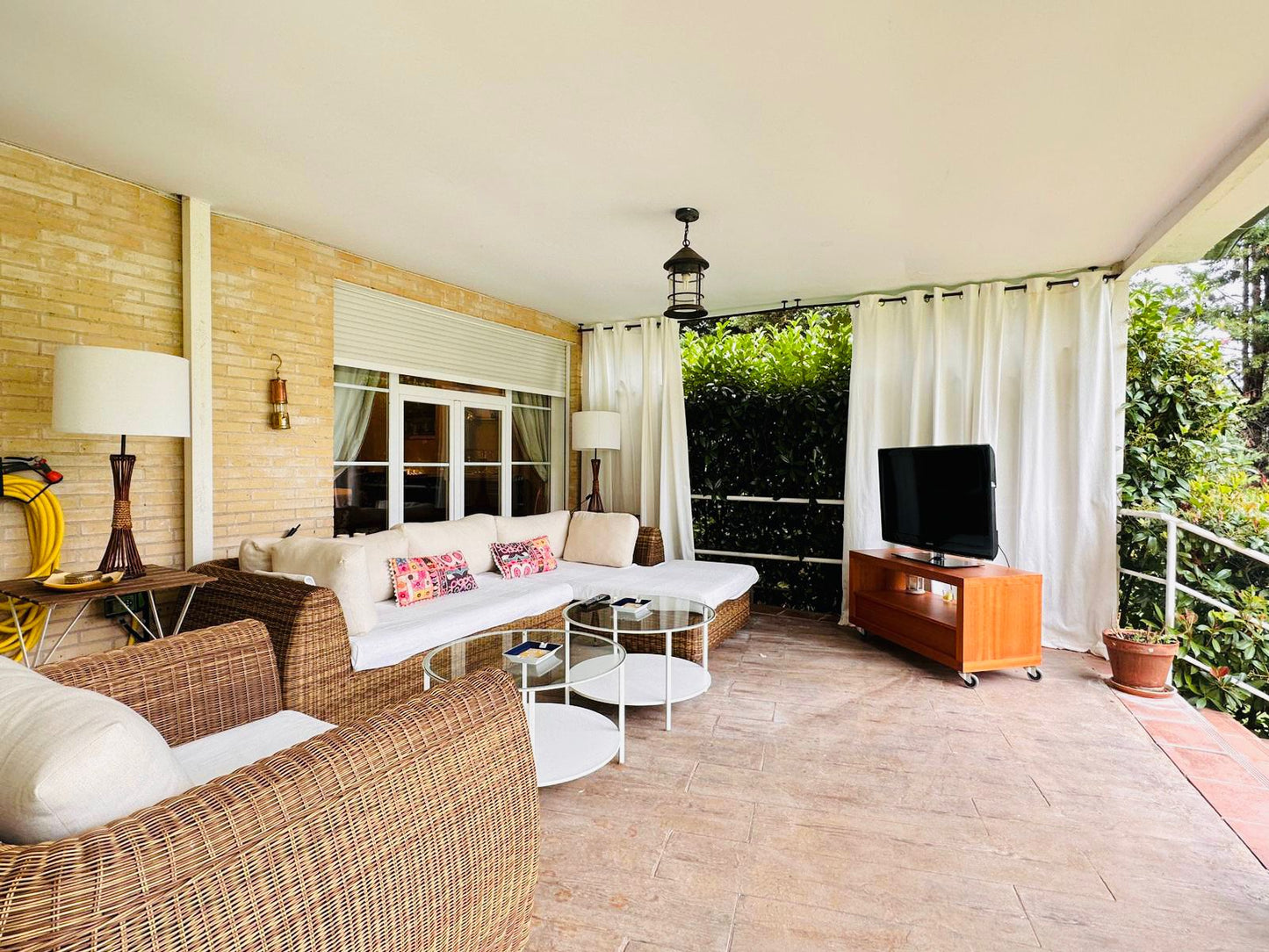 moderno-chalet-en-ciudalcampo-ref-cdc184618
