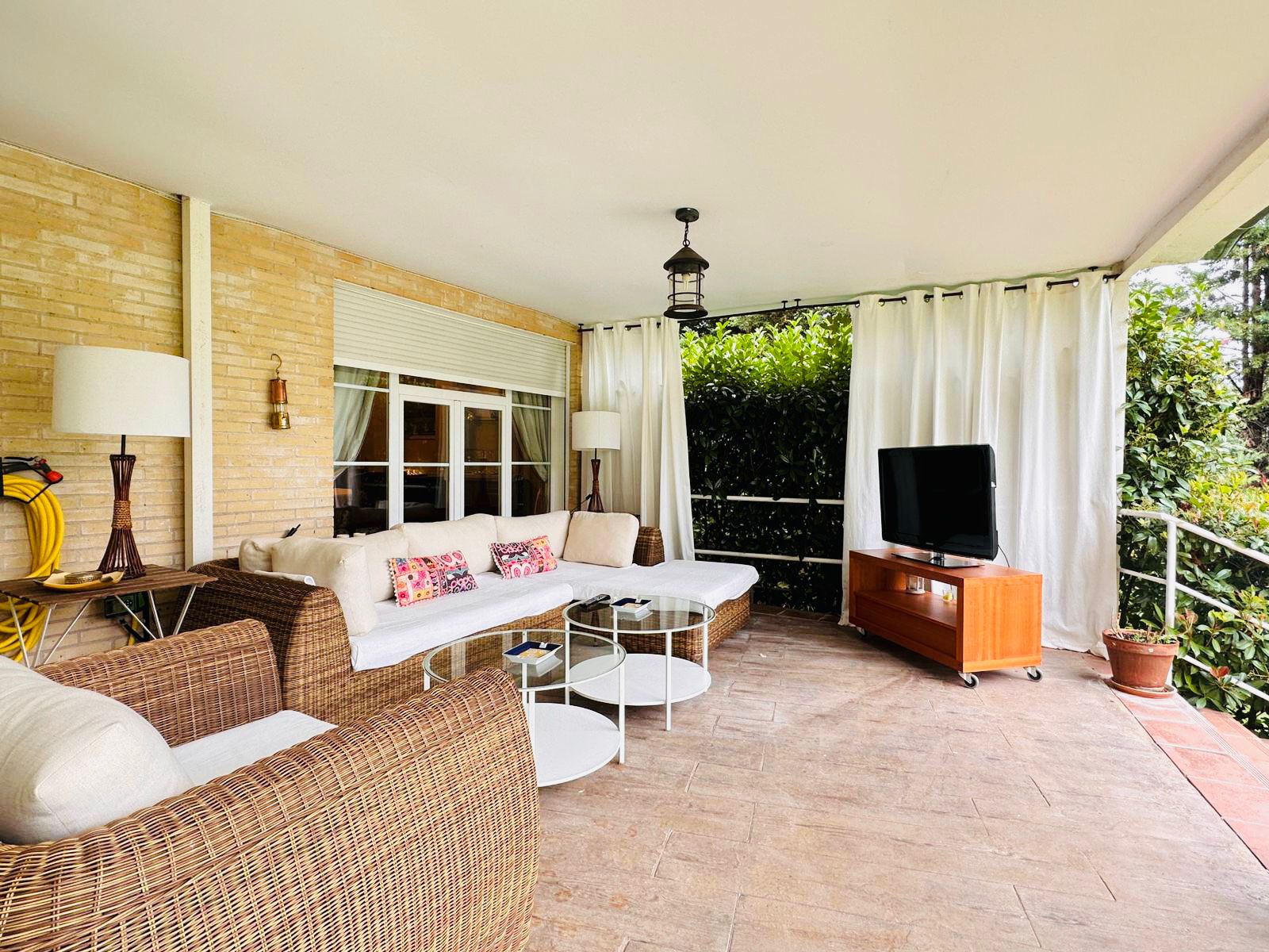 moderno-chalet-en-ciudalcampo-ref-cdc184618