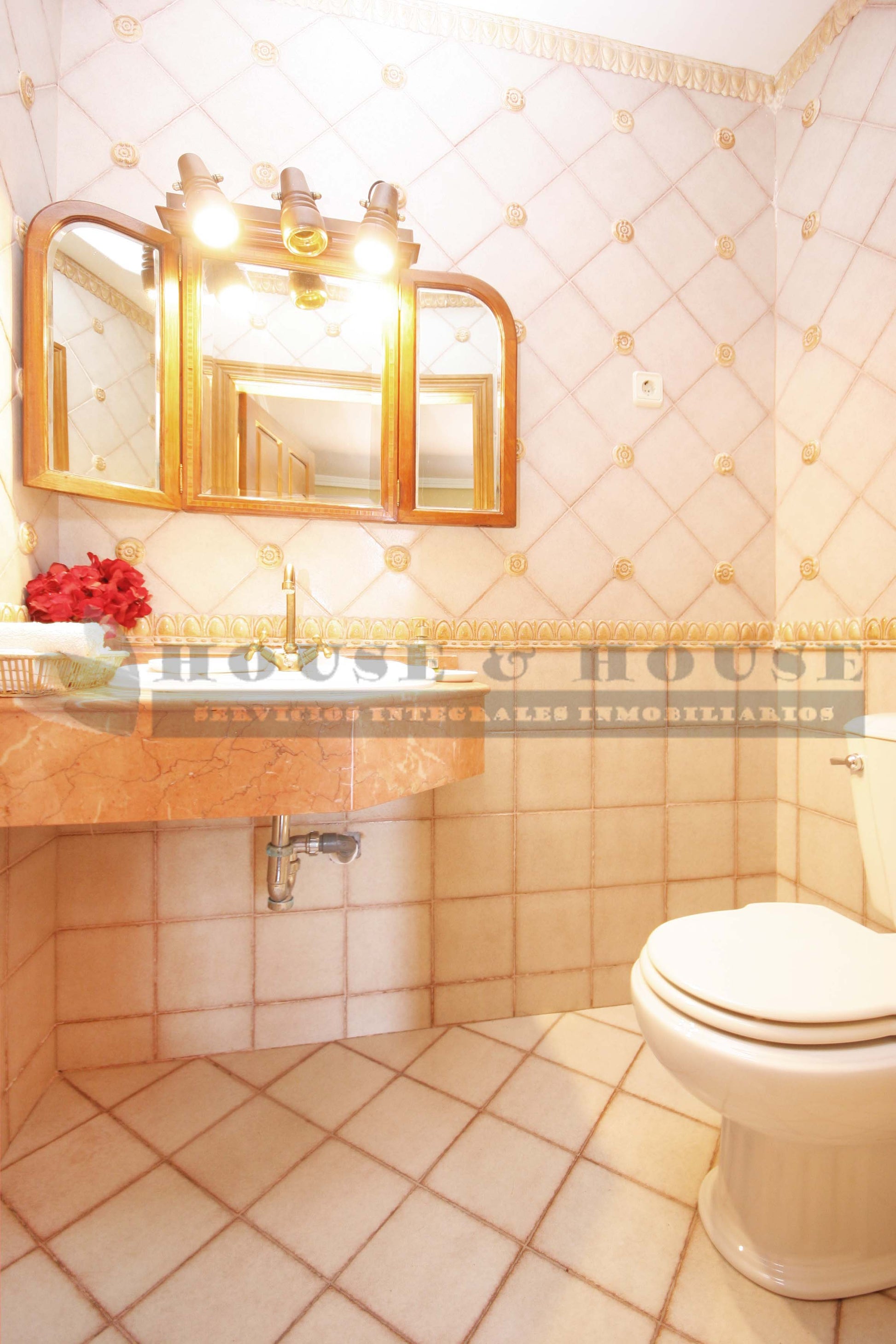 moderno-chalet-en-ciudalcampo-ref-cdc158646