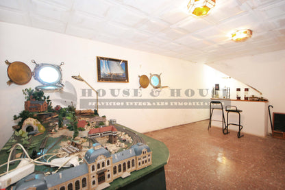 moderno-chalet-en-ciudalcampo-ref-cdc158615