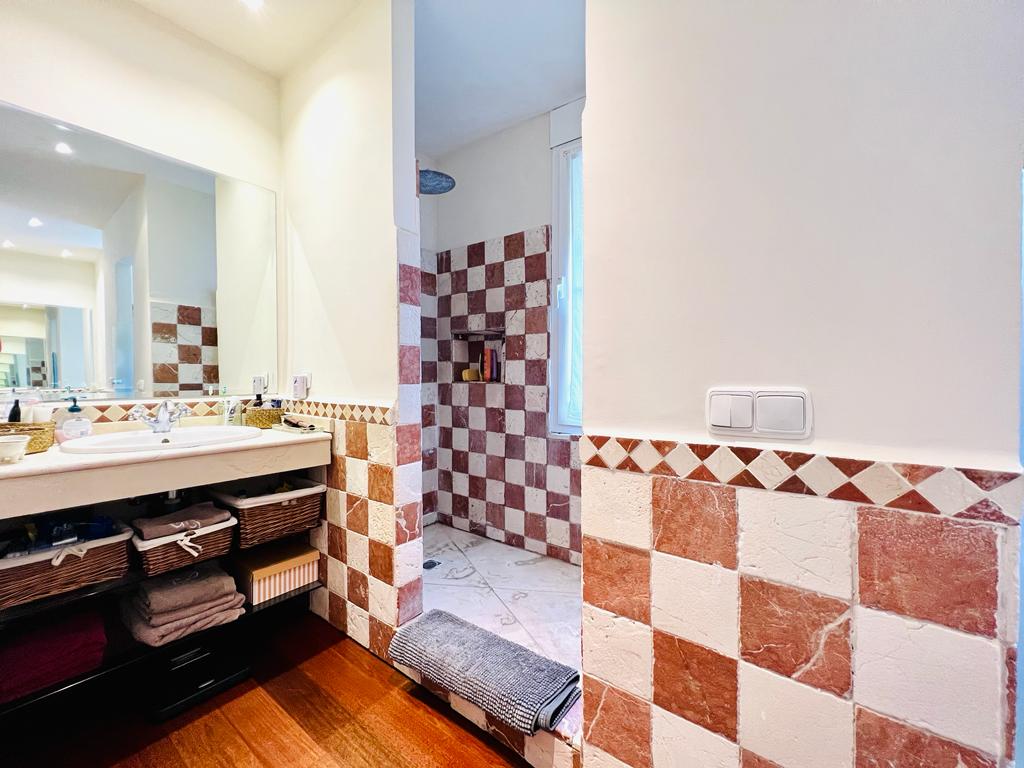 moderno-chalet-en-ciudalcampo-ref-cdc184627