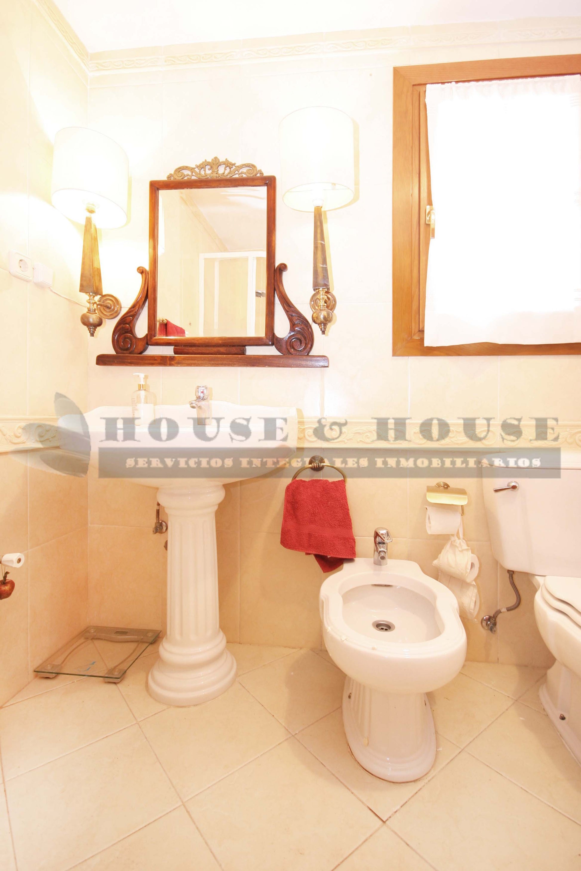 moderno-chalet-en-ciudalcampo-ref-cdc158634