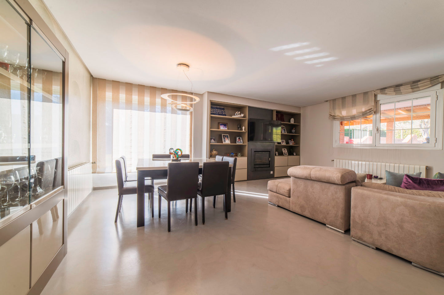 moderno-chalet-en-ciudalcampo-ref-cdc175961