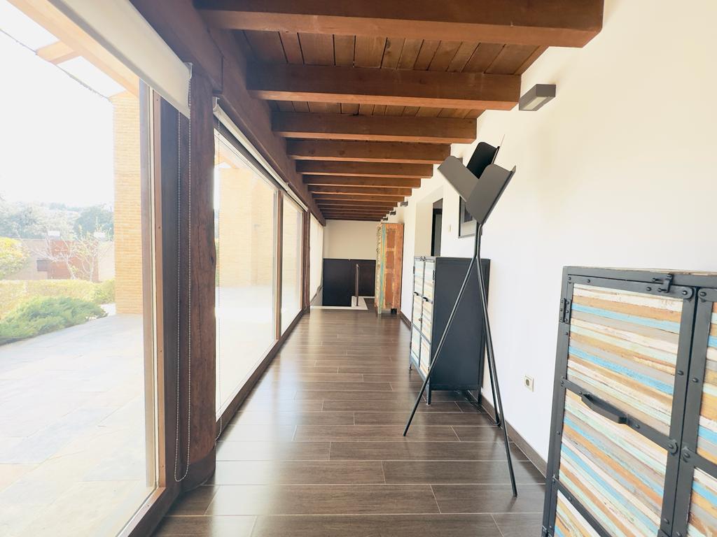 moderno-chalet-en-ciudalcampo-ref-cdc112234