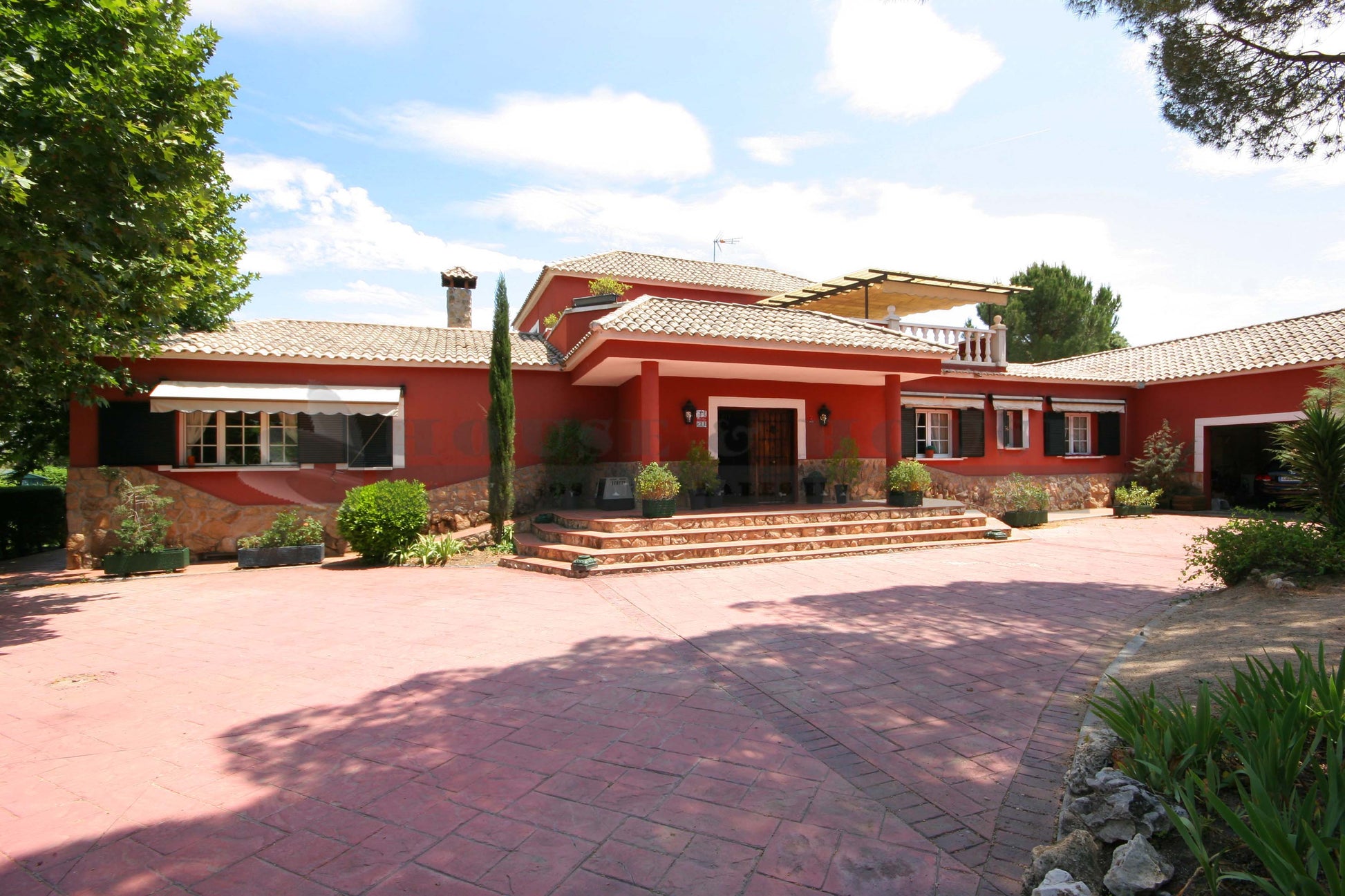moderno-chalet-en-ciudalcampo-ref-cdc15868