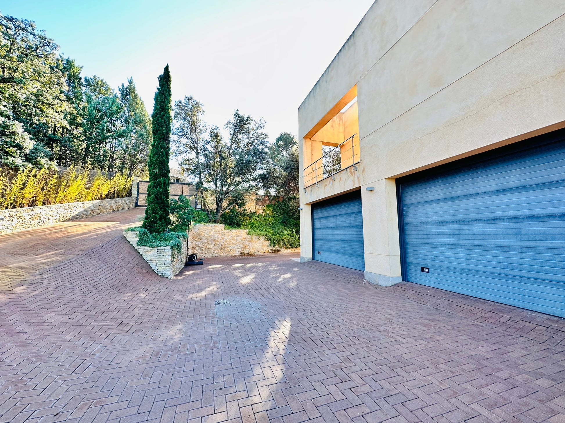 moderno-chalet-en-ciudalcampo-ref-cdc181729