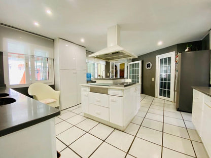 moderno-chalet-en-santo-domingo-ref-st170532