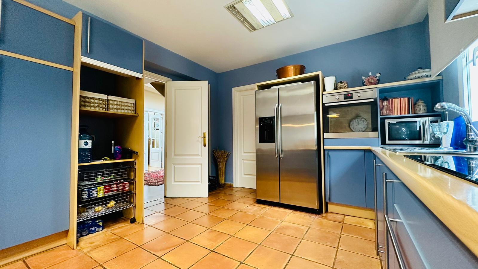 moderno-chalet-en-ciudalcampo-ref-cdc184645