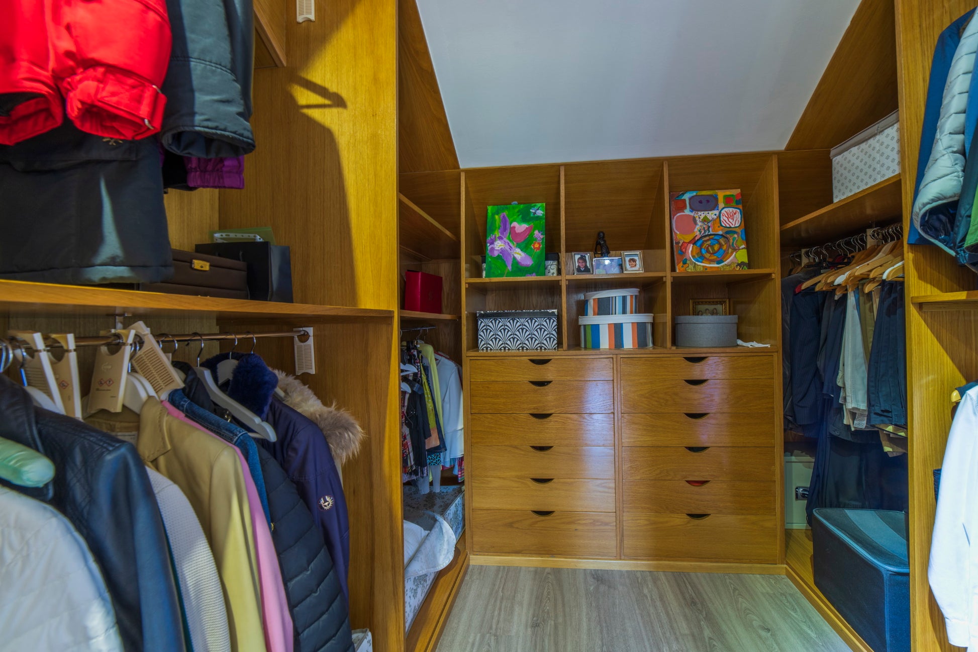 moderno-chalet-en-ciudalcampo-ref-cdc175935