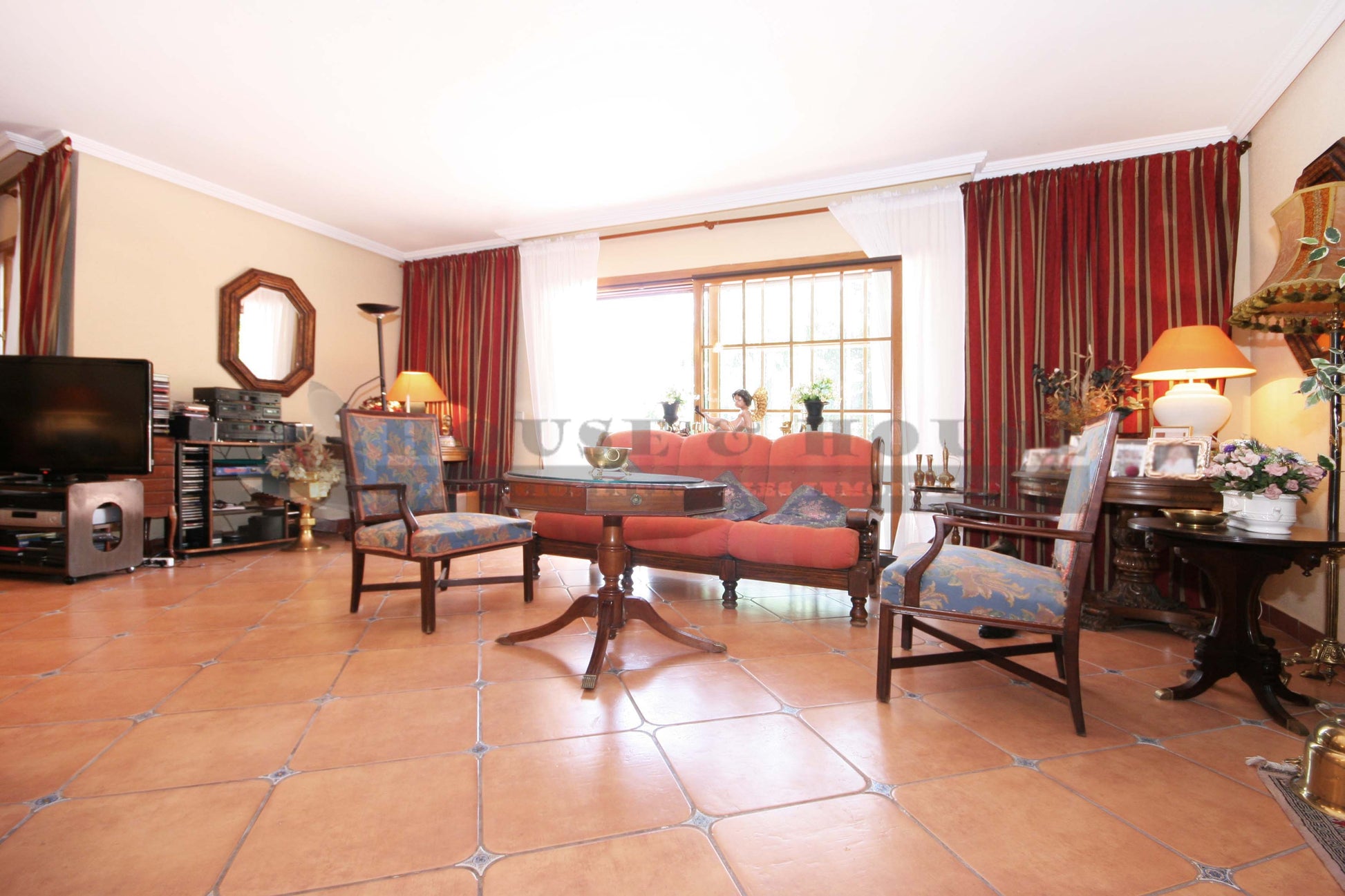 moderno-chalet-en-ciudalcampo-ref-cdc158644