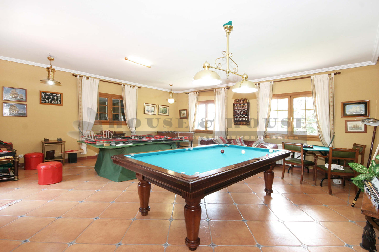 moderno-chalet-en-ciudalcampo-ref-cdc158623