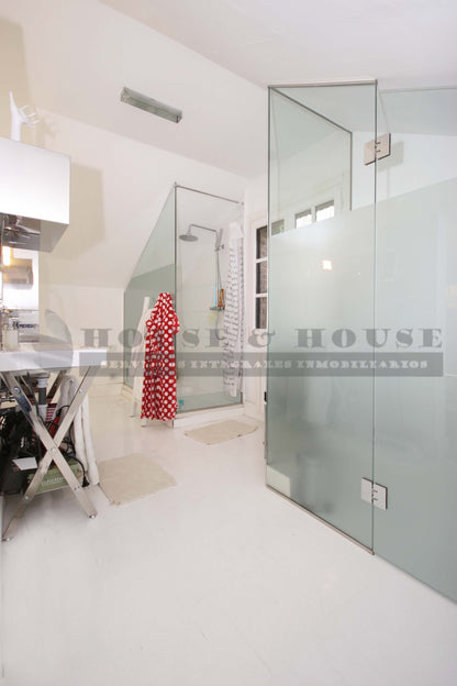 moderno-chalet-en-ciudalcampo-ref-cdc154816