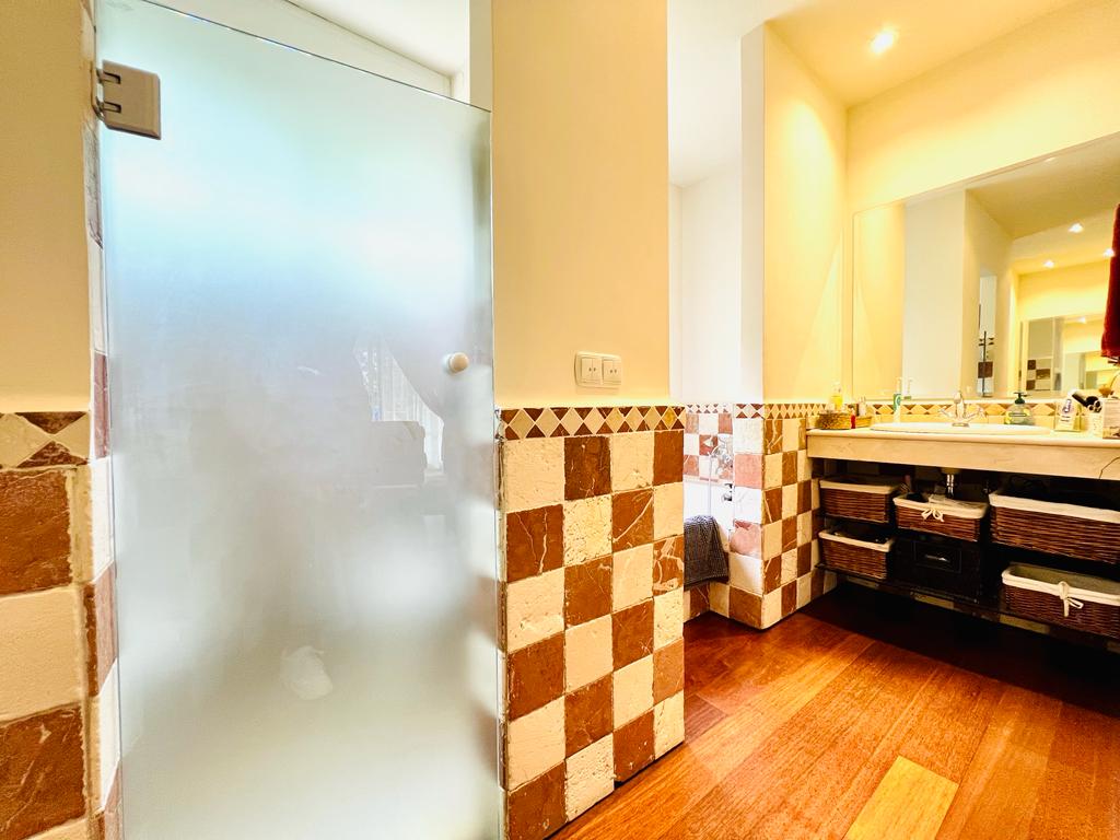 moderno-chalet-en-ciudalcampo-ref-cdc184624