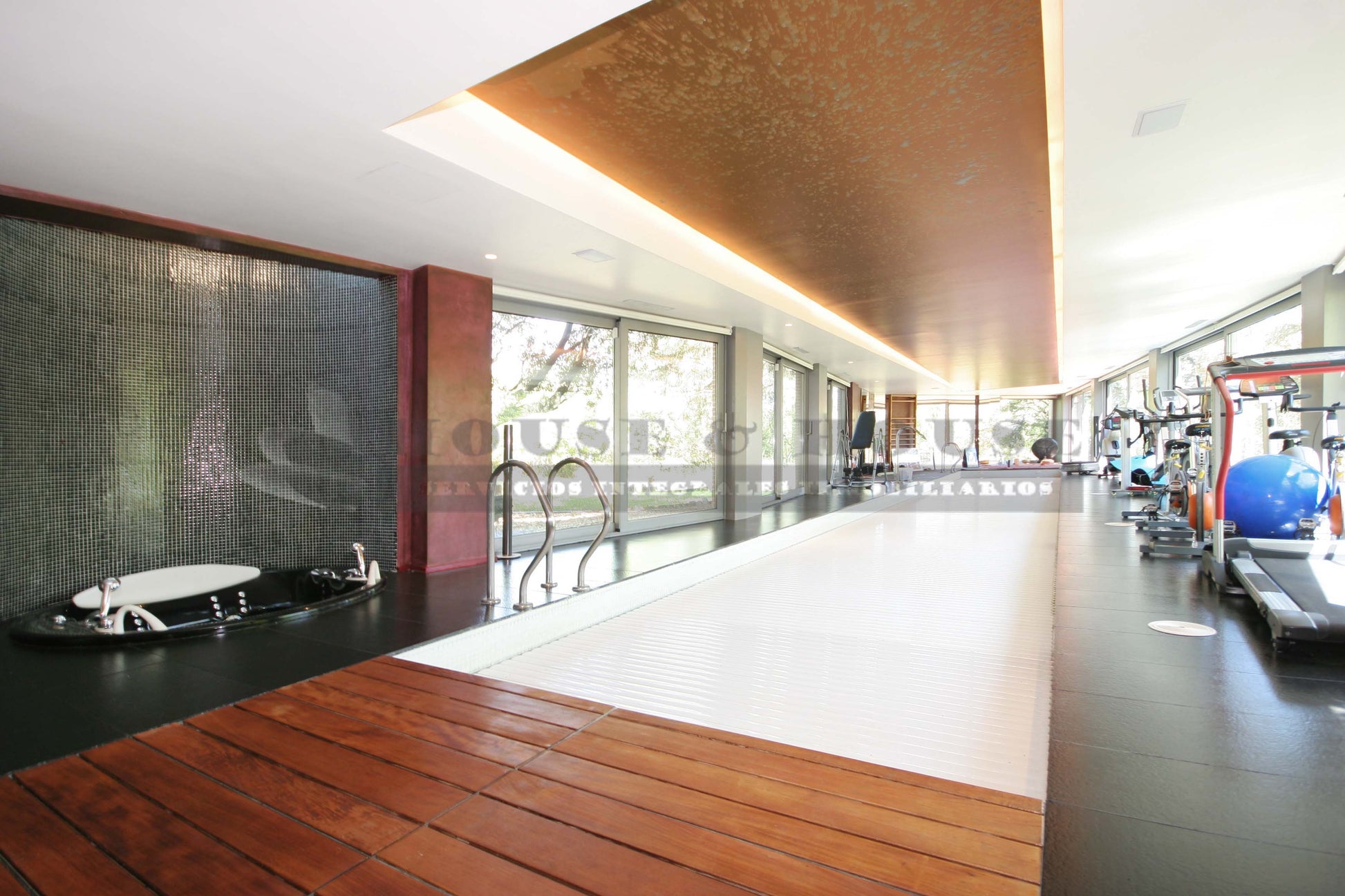 moderno-chalet-en-ciudalcampo-ref-cdc161812