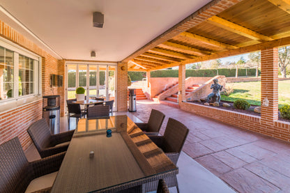 moderno-chalet-en-ciudalcampo-ref-cdc17593