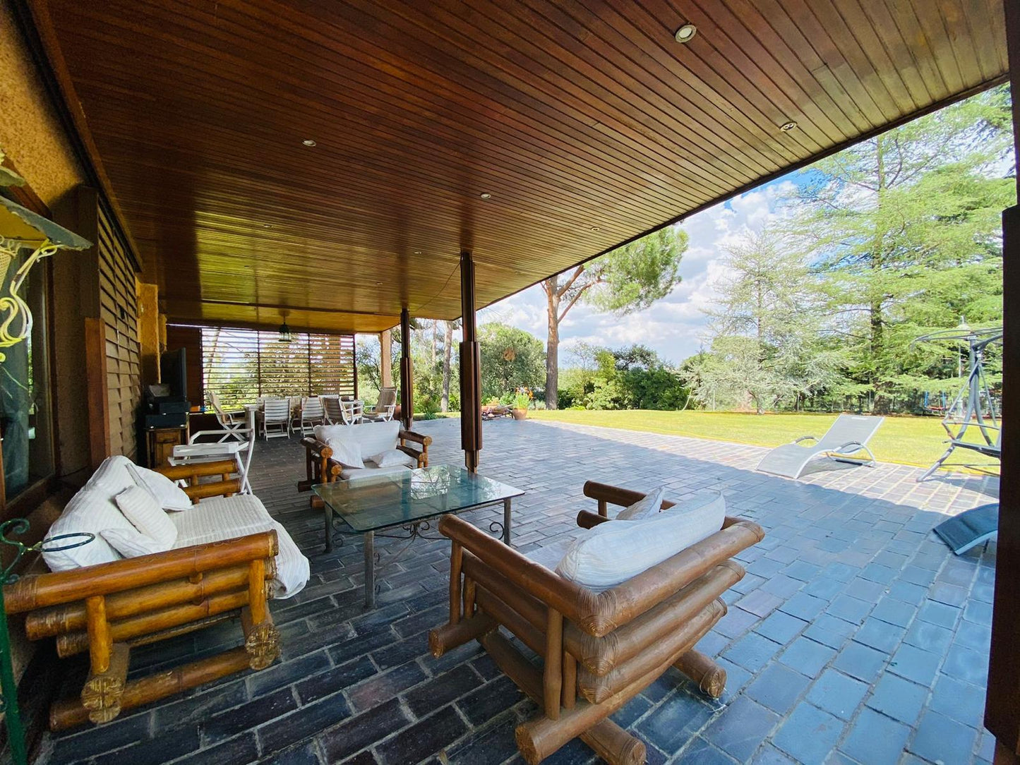 moderno-chalet-en-ciudalcampo-ref-cdc141020