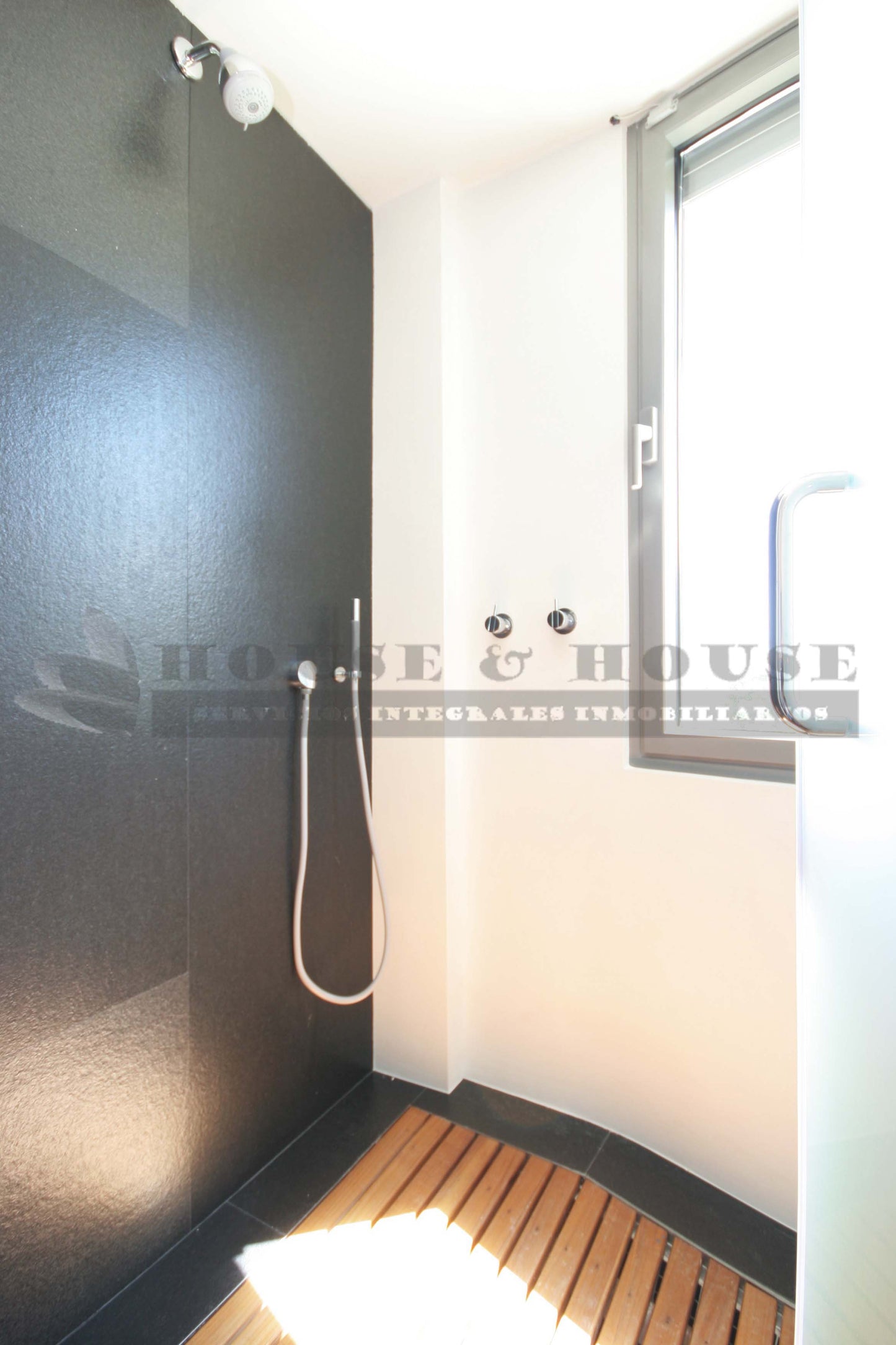 moderno-chalet-en-ciudalcampo-ref-cdc161822