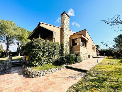 moderno-chalet-en-valdelagua-ref-val182411