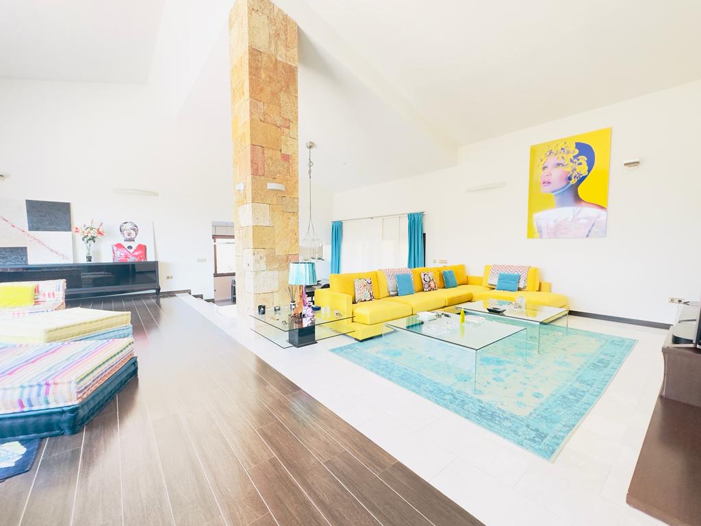 moderno-chalet-en-ciudalcampo-ref-cdc112216