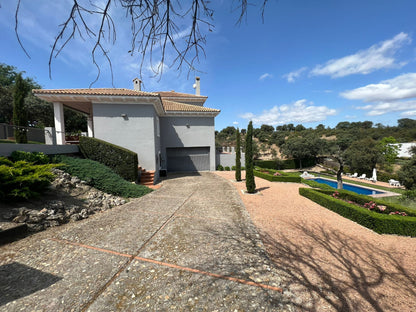 Moderno Chalet en Ciudalcampo  (Ref. CDC1835)