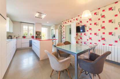 moderno-chalet-en-ciudalcampo-ref-cdc175952