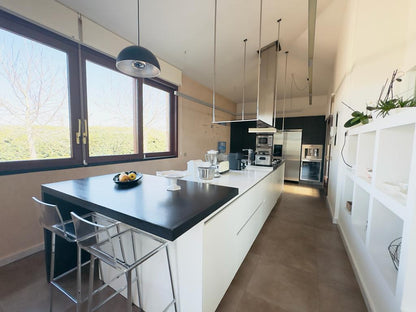 moderno-chalet-en-ciudalcampo-ref-cdc112228