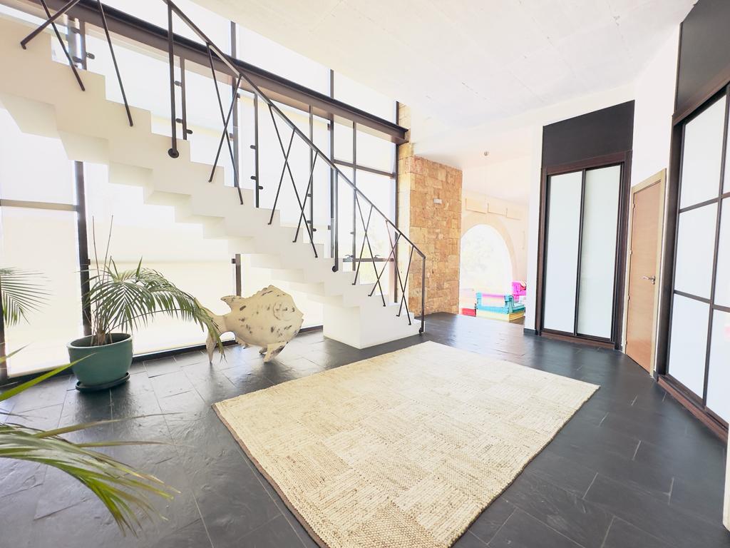 moderno-chalet-en-ciudalcampo-ref-cdc11229