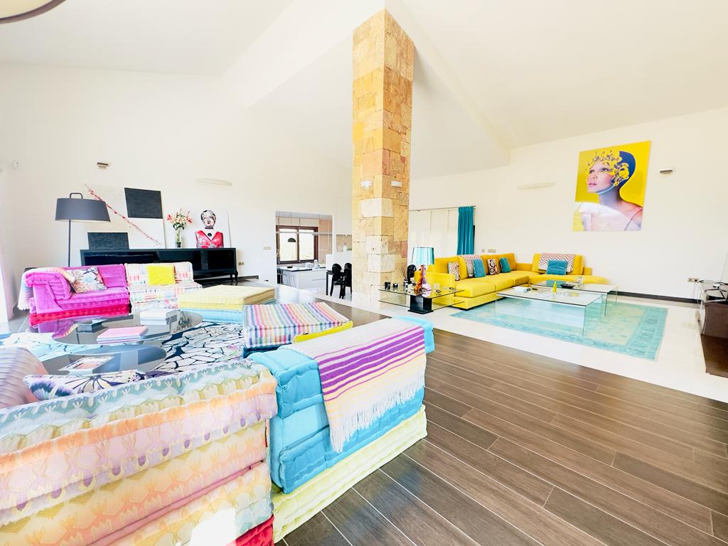 moderno-chalet-en-ciudalcampo-ref-cdc112215