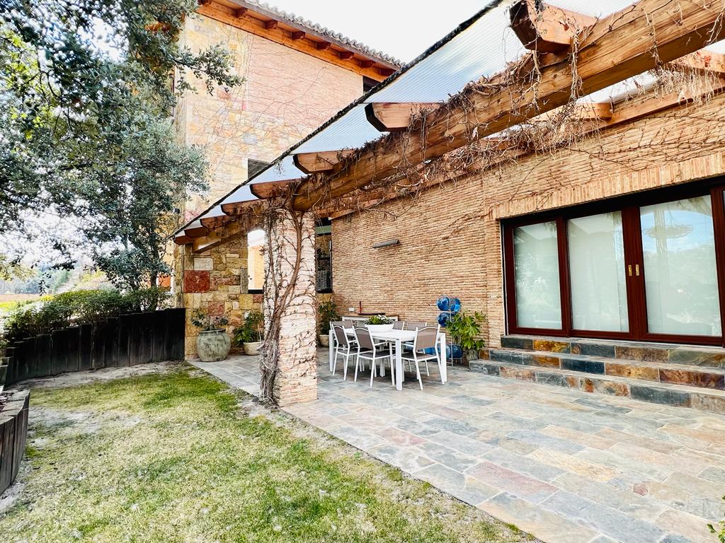 moderno-chalet-en-ciudalcampo-ref-cdc112267