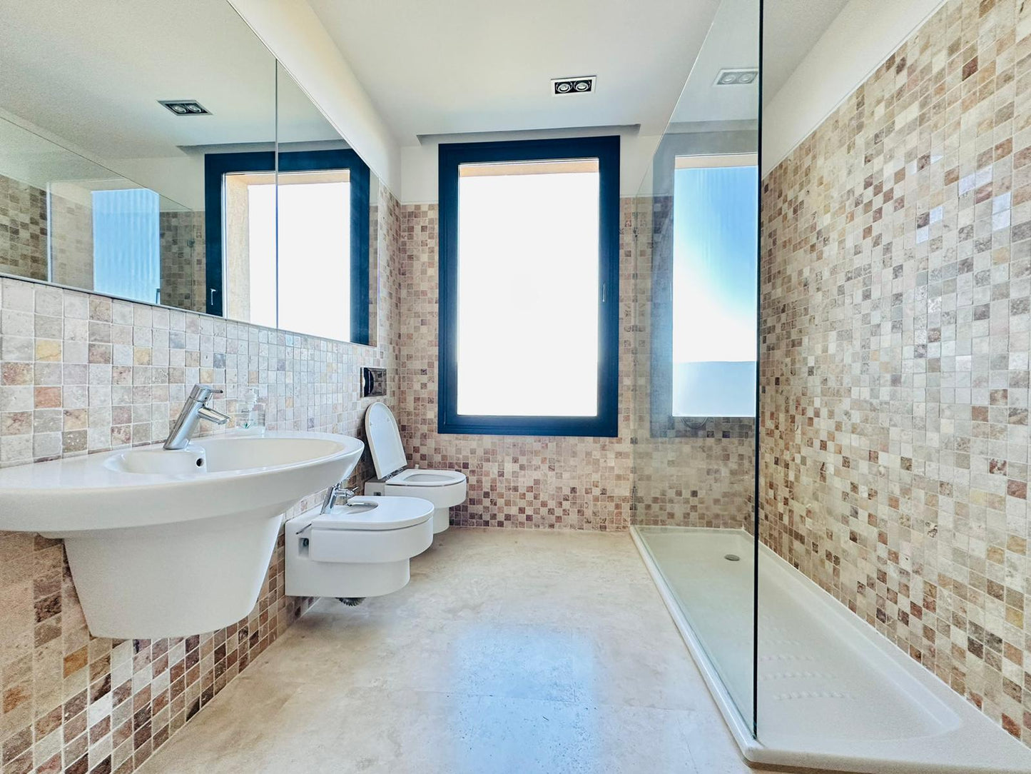 moderno-chalet-en-ciudalcampo-ref-cdc181778