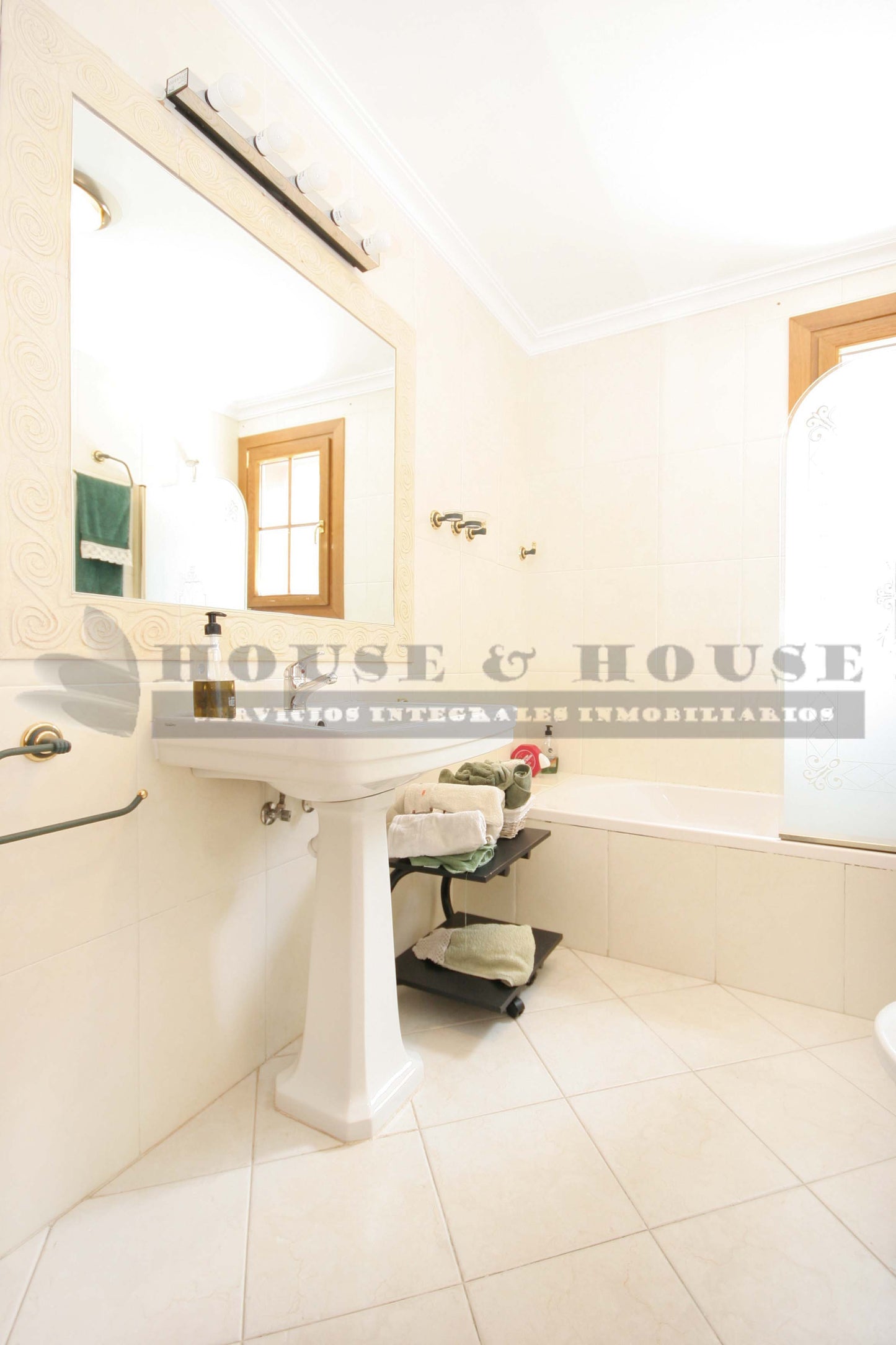 moderno-chalet-en-ciudalcampo-ref-cdc158629