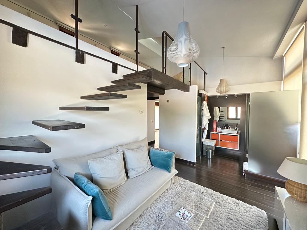 moderno-chalet-en-ciudalcampo-ref-cdc112223
