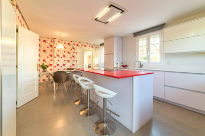 moderno-chalet-en-ciudalcampo-ref-cdc175956
