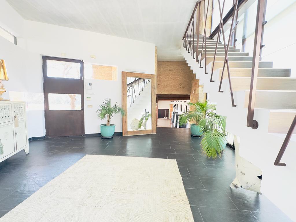 moderno-chalet-en-ciudalcampo-ref-cdc112210