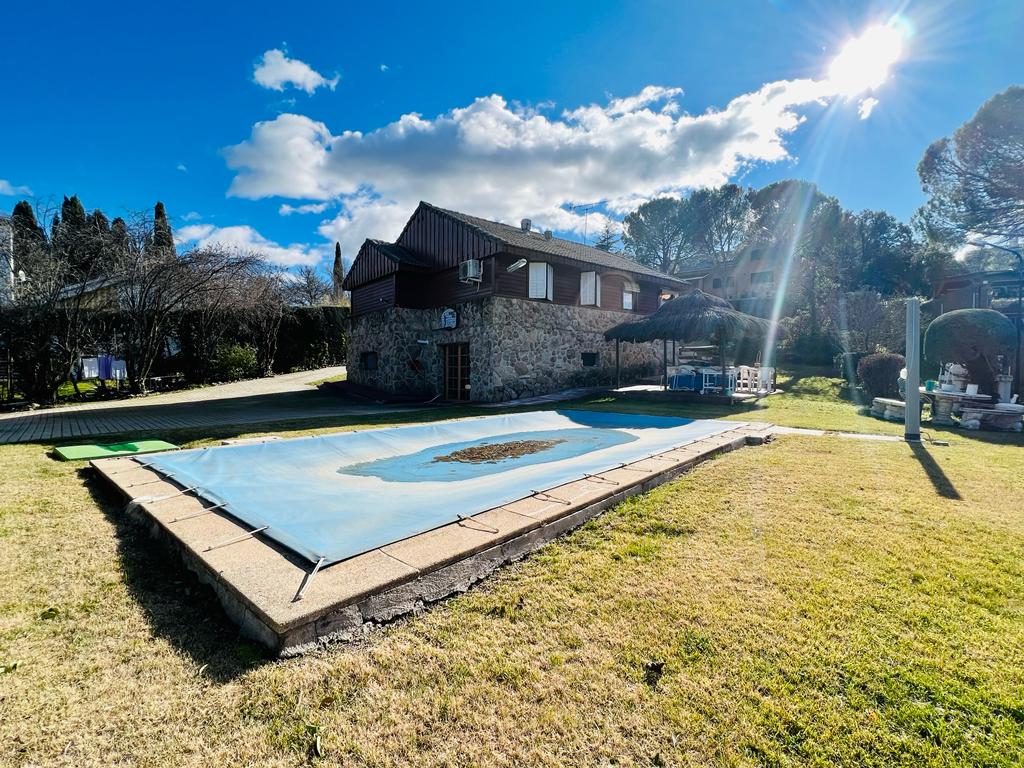 moderno-chalet-en-santo-domingo-ref-st181912