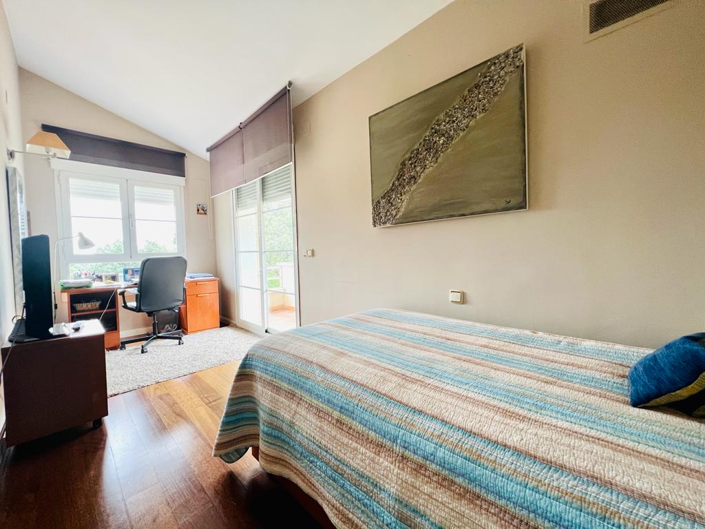moderno-chalet-en-ciudalcampo-ref-cdc184633