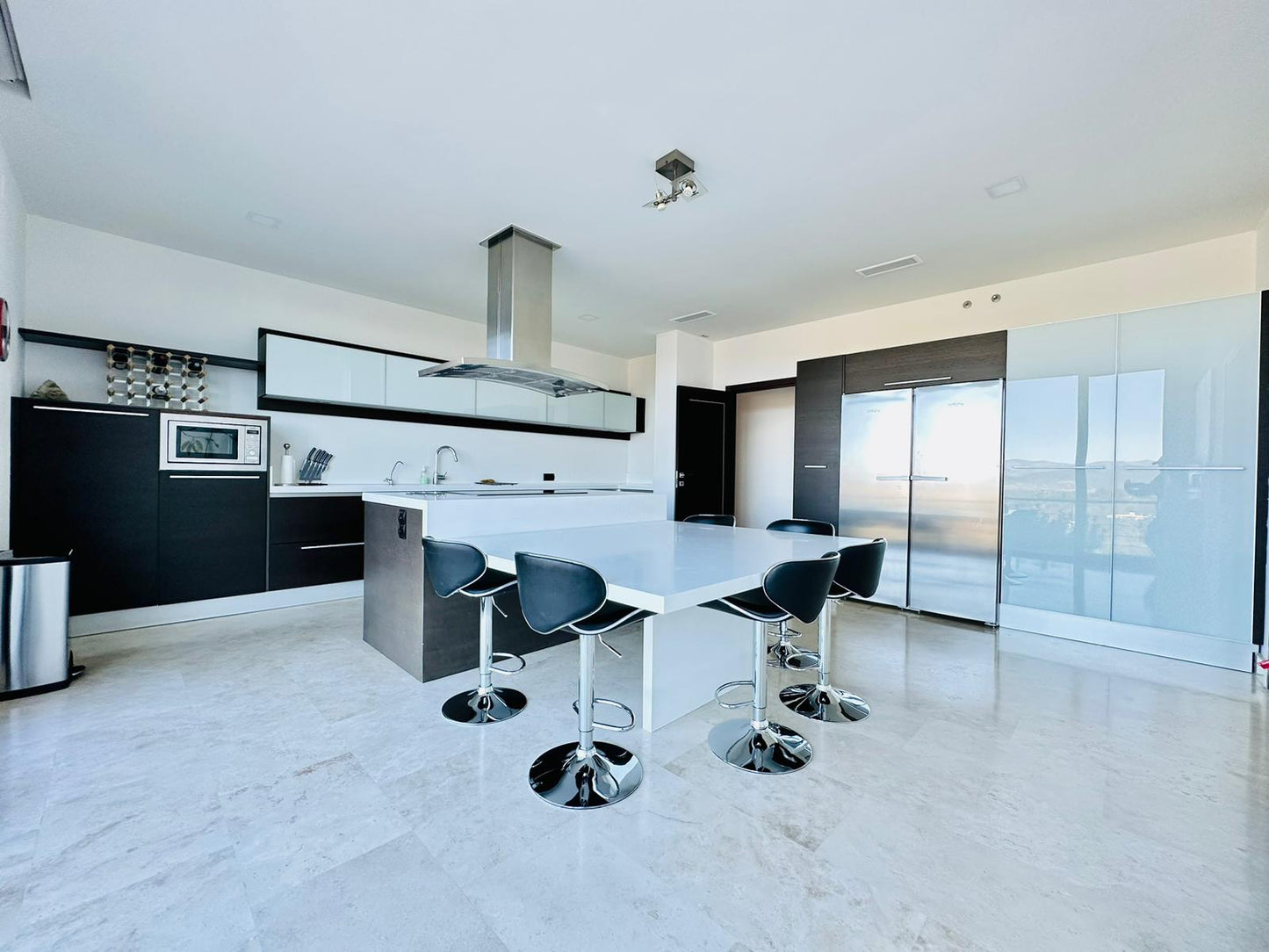 moderno-chalet-en-ciudalcampo-ref-cdc181796
