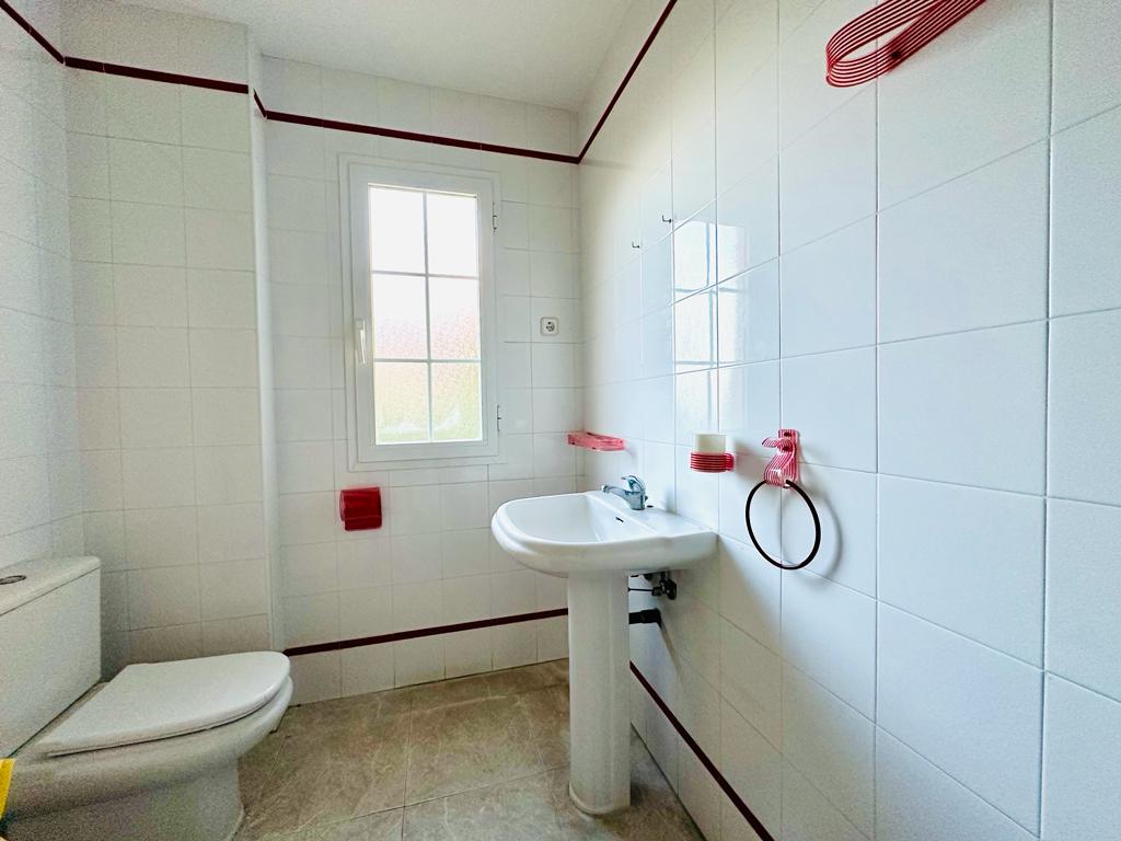 moderno-chalet-en-ciudalcampo-ref-cdc185533
