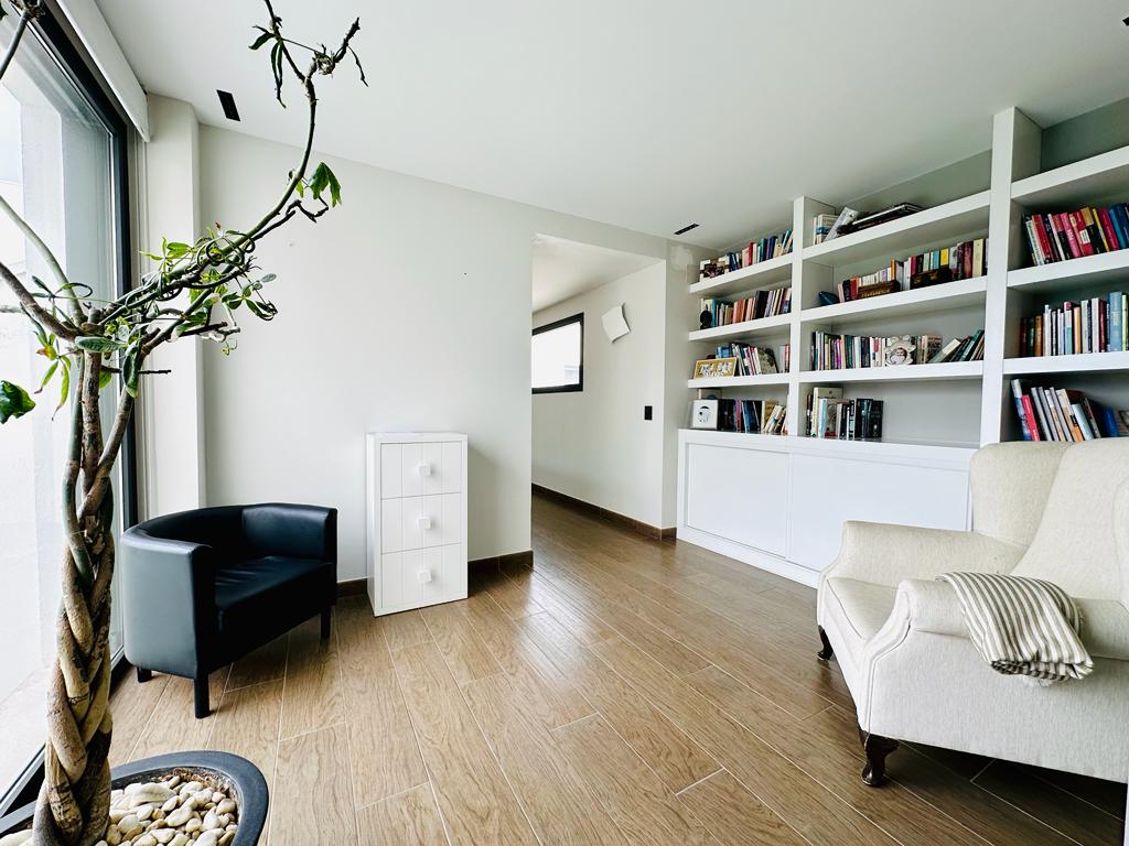 moderno-chalet-en-ciudalcampo-ref-cdc175787