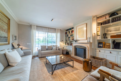 moderno-chalet-en-ciudalcampo-ref-cdc19089