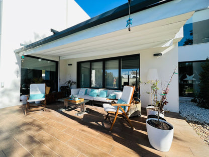 moderno-chalet-en-ciudalcampo-ref-cdc175737