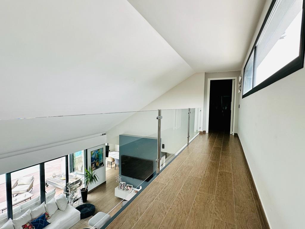 moderno-chalet-en-ciudalcampo-ref-cdc175758