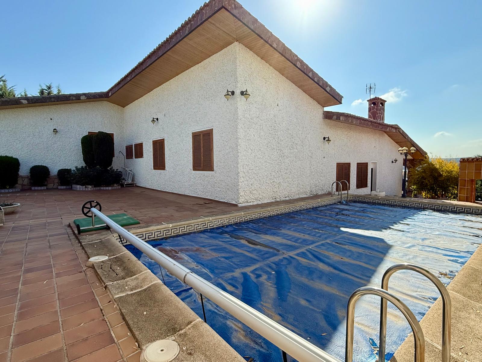 moderno-chalet-en-santo-domingo-ref-st191434