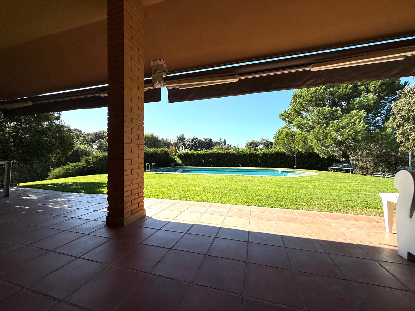 moderno-chalet-en-ciudalcampo-ref-cdc191736
